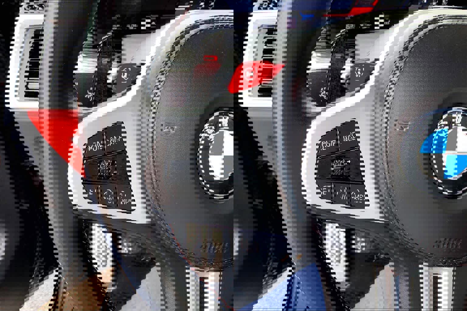 Used 2024 BMW X5 M Competition w/ Executive Package AWD/4WD image 23