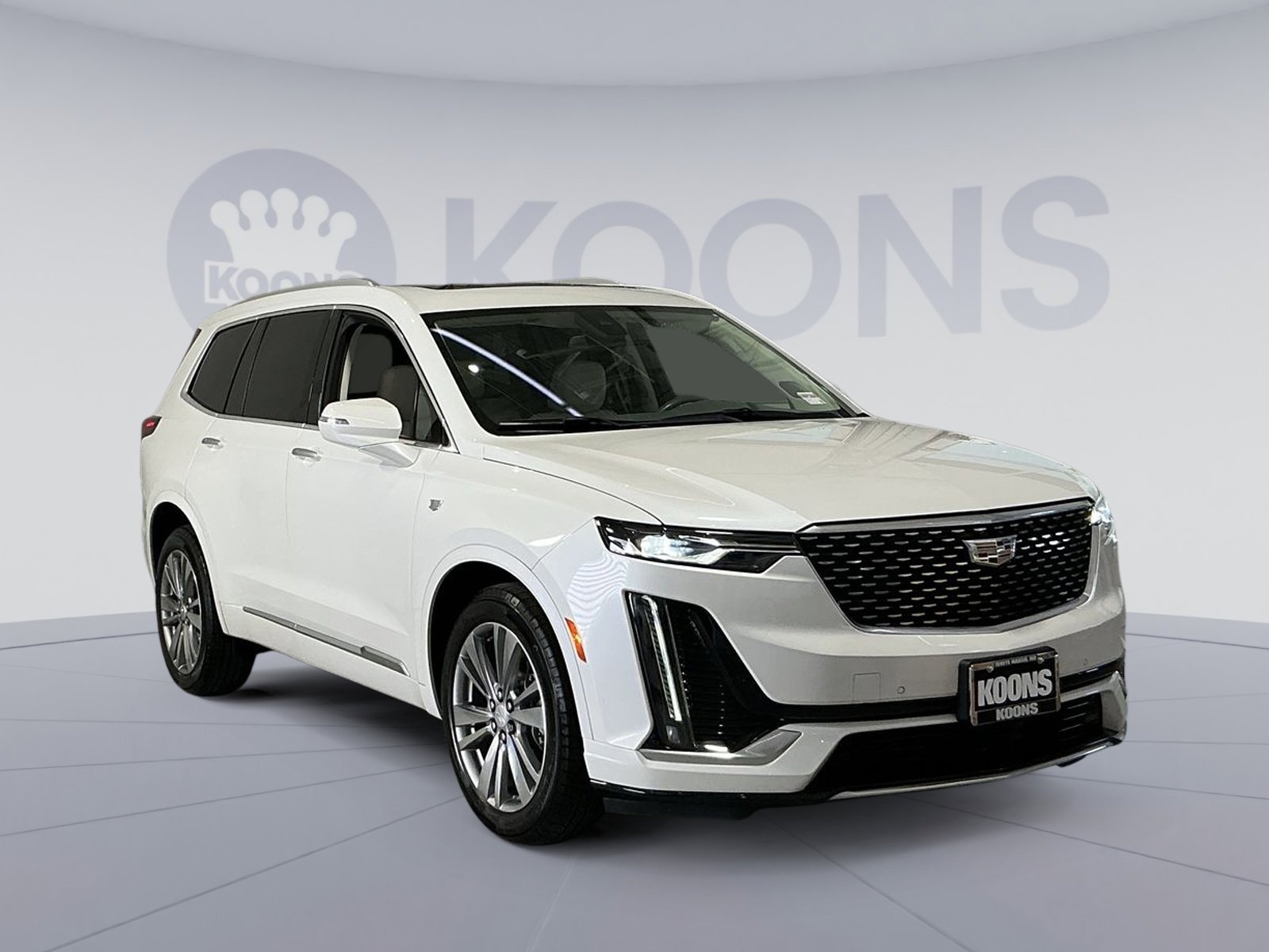 Used 2023 Cadillac XT6 Premium Luxury image 18