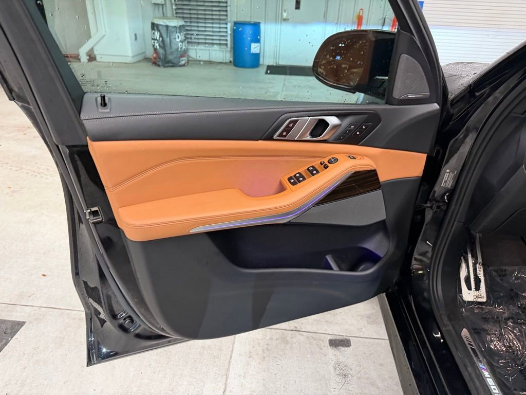 Used 2024 BMW X5 M60i image 13