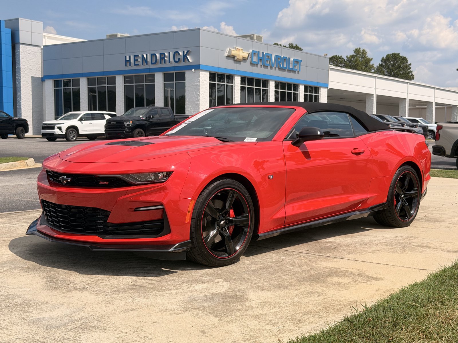 Used 2023 Chevrolet Camaro SS RWD image 7