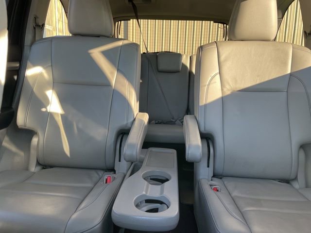 Used 2019 Toyota Highlander XLE image 14
