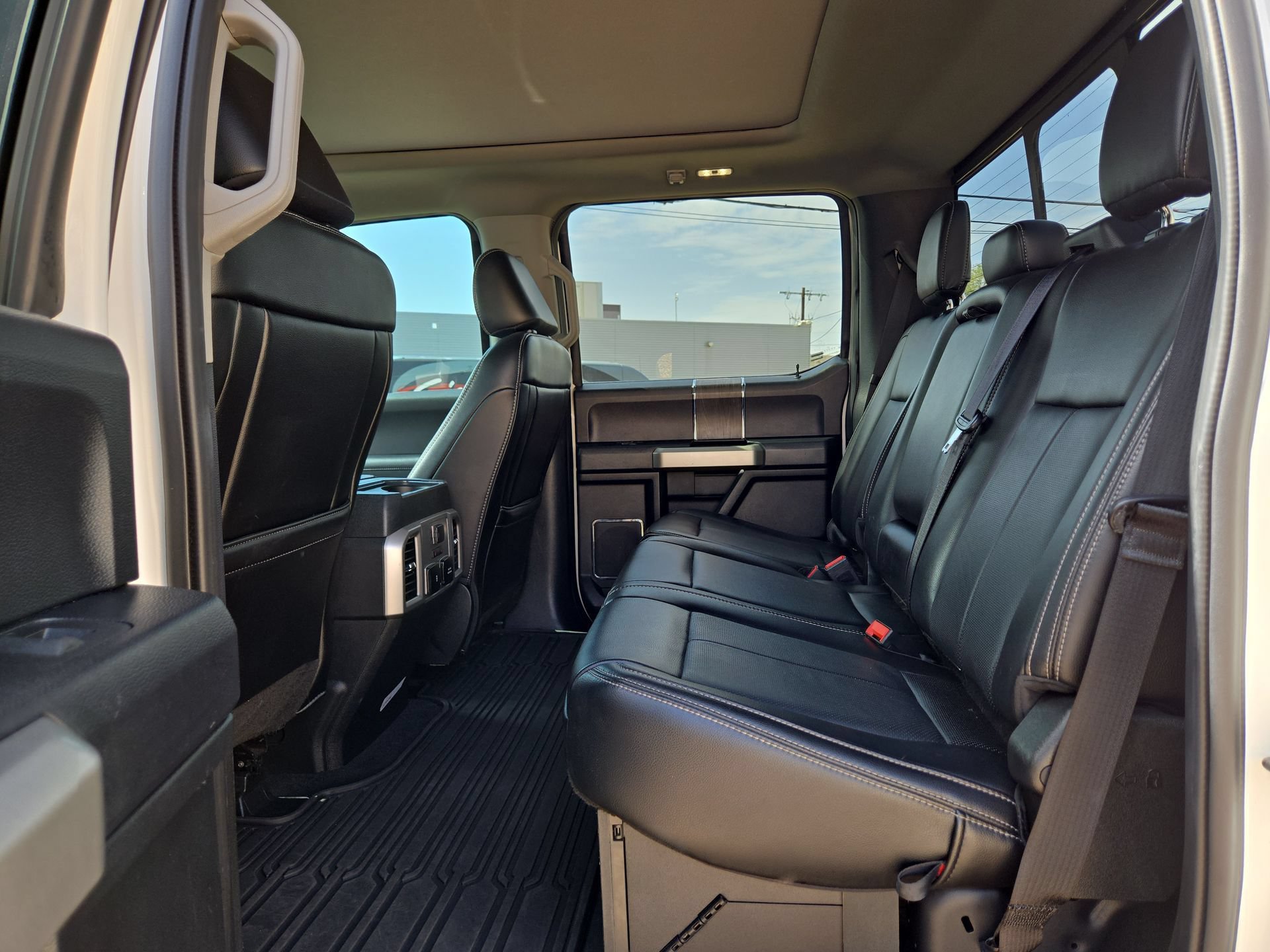Used 2021 Ford F250 Lariat AWD/4WD image 13