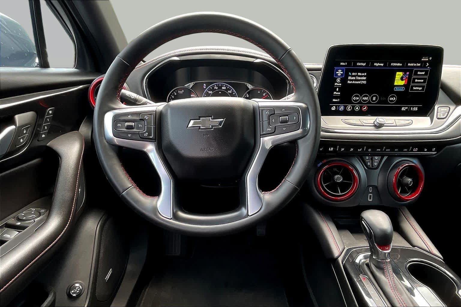 Used 2023 Chevrolet Blazer RS w/ Enhanced Convenience Package FWD image 11