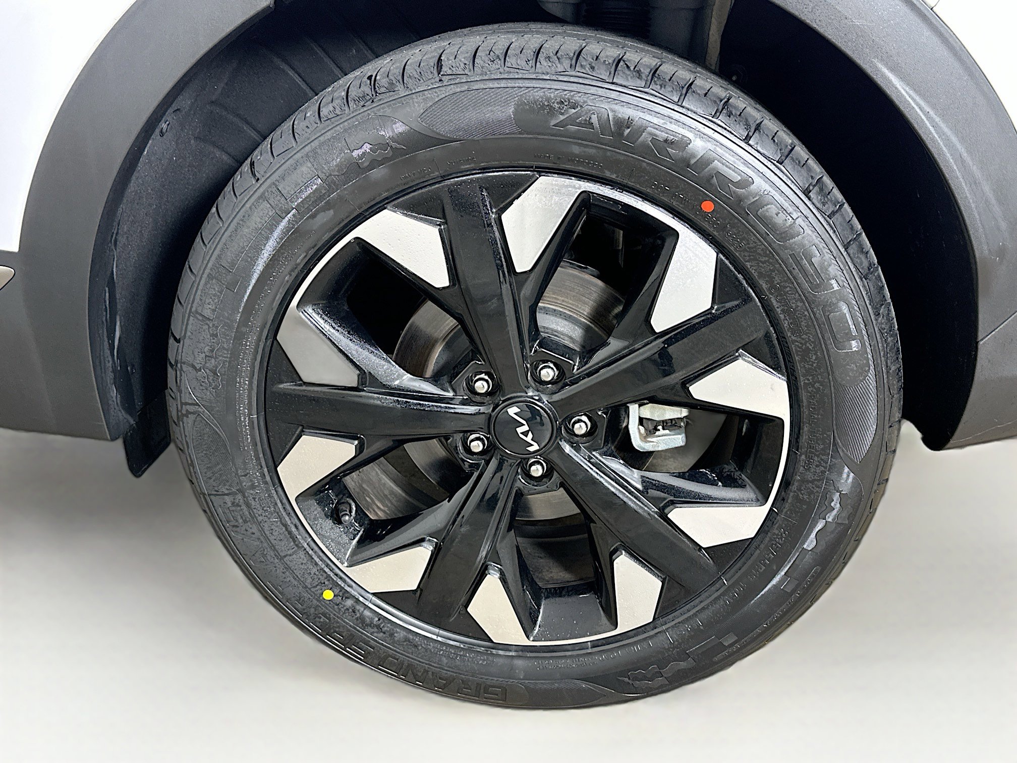 Used 2023 Kia Sportage X-Line image 11