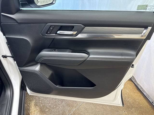 Certified 2026 GMC Terrain Elevation AWD/4WD image 25