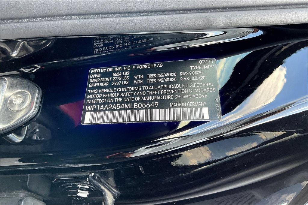 Used 2021 Porsche Macan AWD/4WD image 18