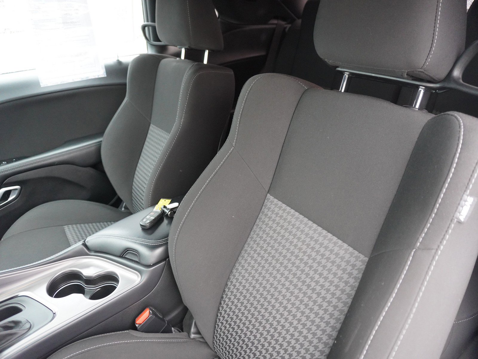 Used 2023 Dodge Challenger GT w/ Performance Handling Group image 2