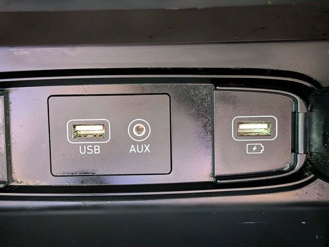 Used 2019 Hyundai Santa Fe SE image 22