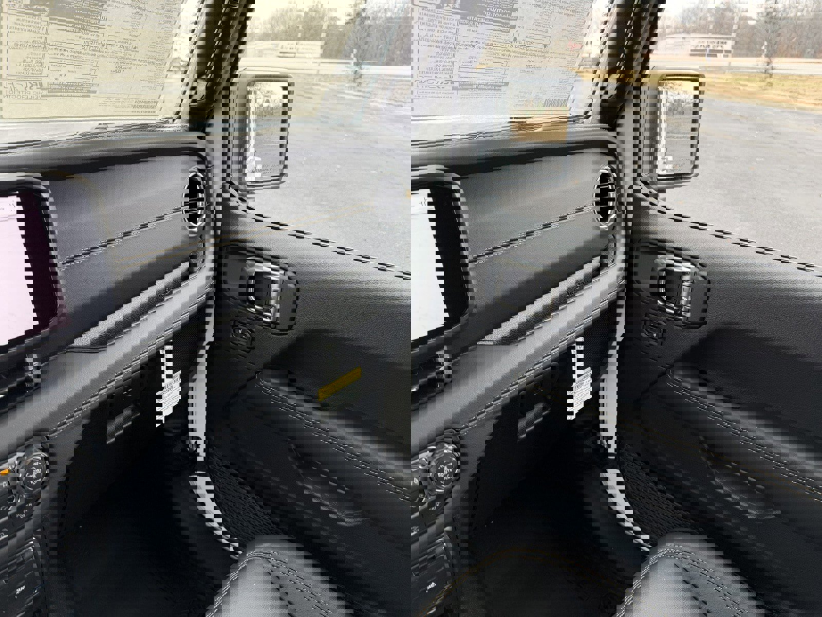 New 2026 Jeep Wrangler Unlimited Sahara image 27