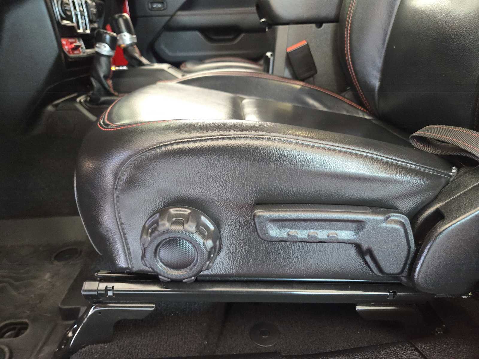 Used 2022 Jeep Gladiator Rubicon w/ Trailer Tow Package image 22