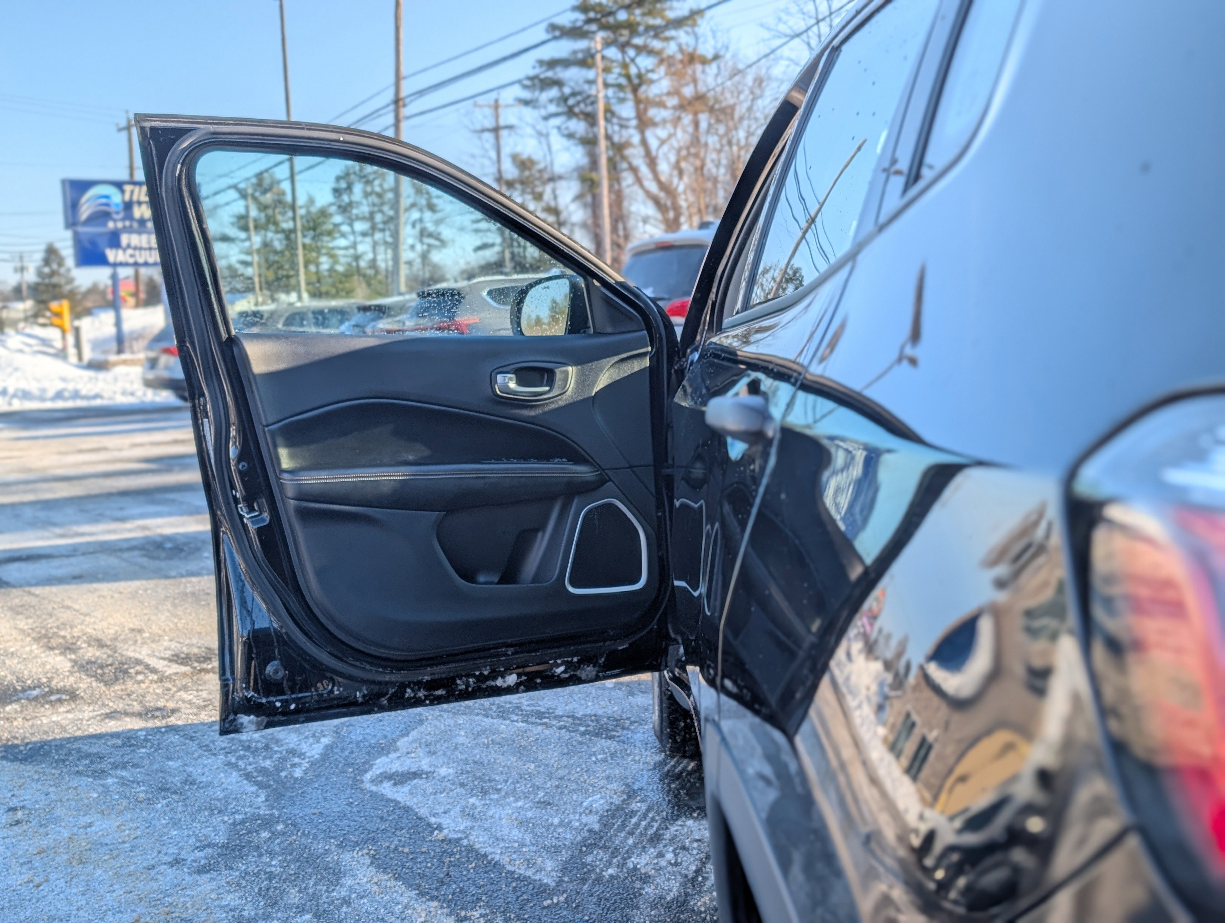 Used 2021 Jeep Compass Sport image 25