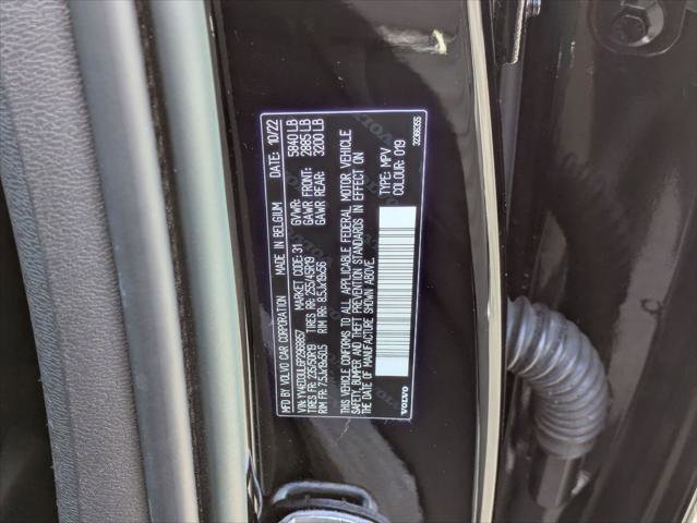 Used 2023 Volvo XC40 Recharge Plus image 29