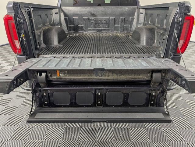 Certified 2025 GMC Sierra 1500 SLT image 28