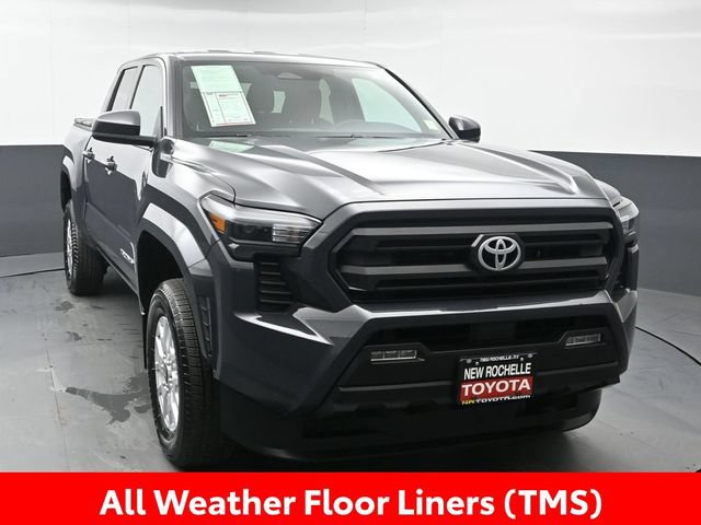 Certified 2024 Toyota Tacoma SR5 AWD/4WD image 11