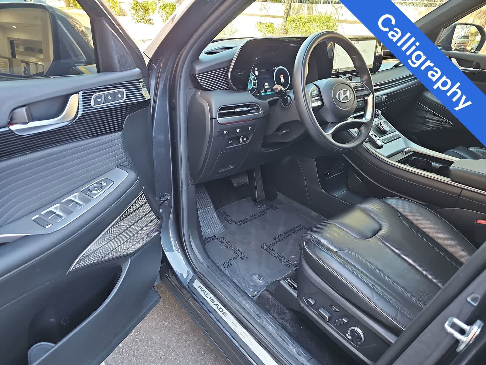 Certified 2024 Hyundai Palisade Calligraphy AWD/4WD image 10