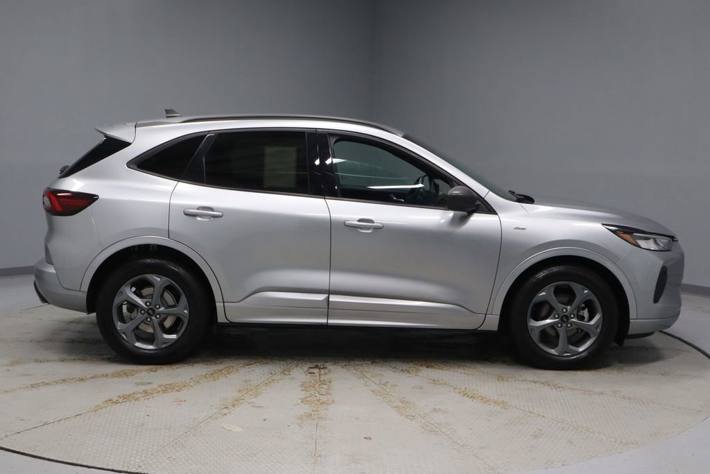 Certified 2023 Ford Escape ST-Line w/ Tech Pack #1 FWD image 12