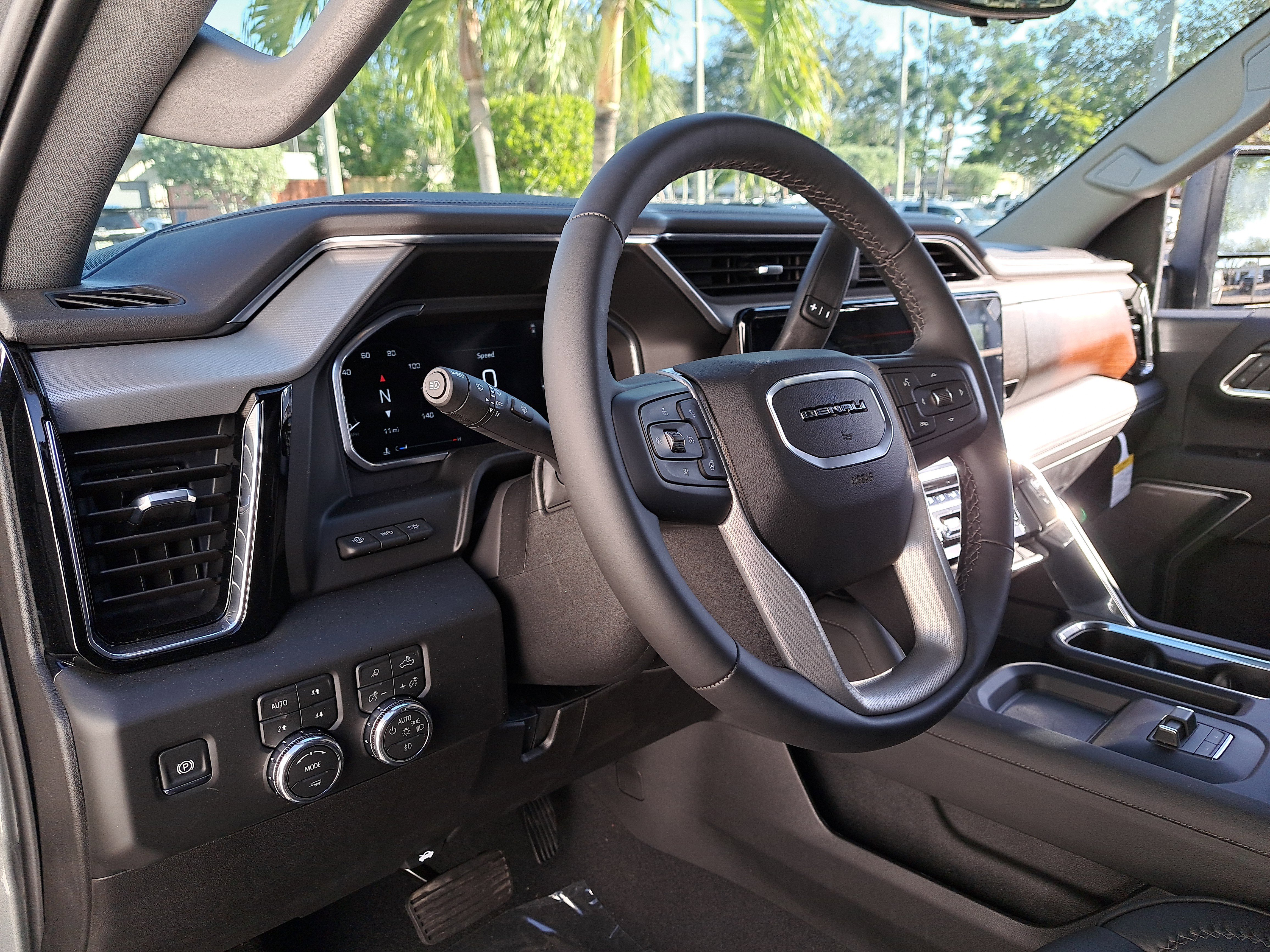 New 2026 GMC Sierra 2500 Denali w/ Denali Reserve Package image 19