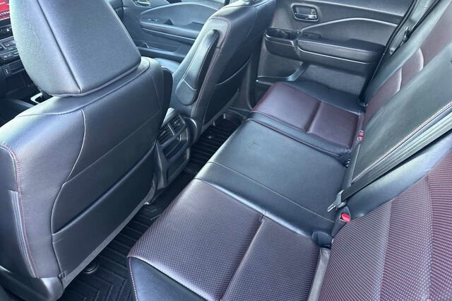 Used 2017 Honda Ridgeline Black Edition image 12