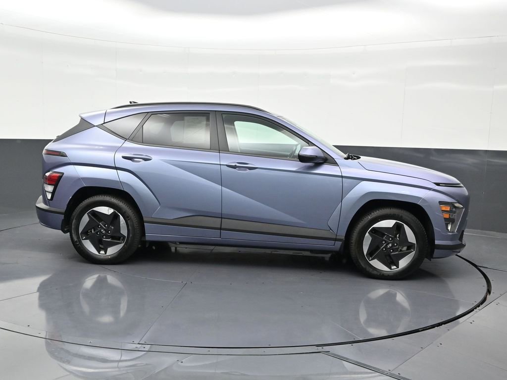 Used 2024 Hyundai Kona SEL image 7