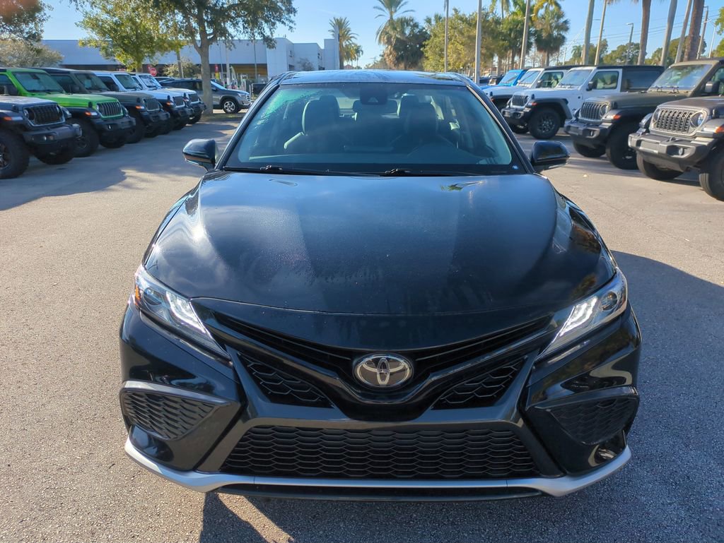 Used 2023 Toyota Camry XSE image 4