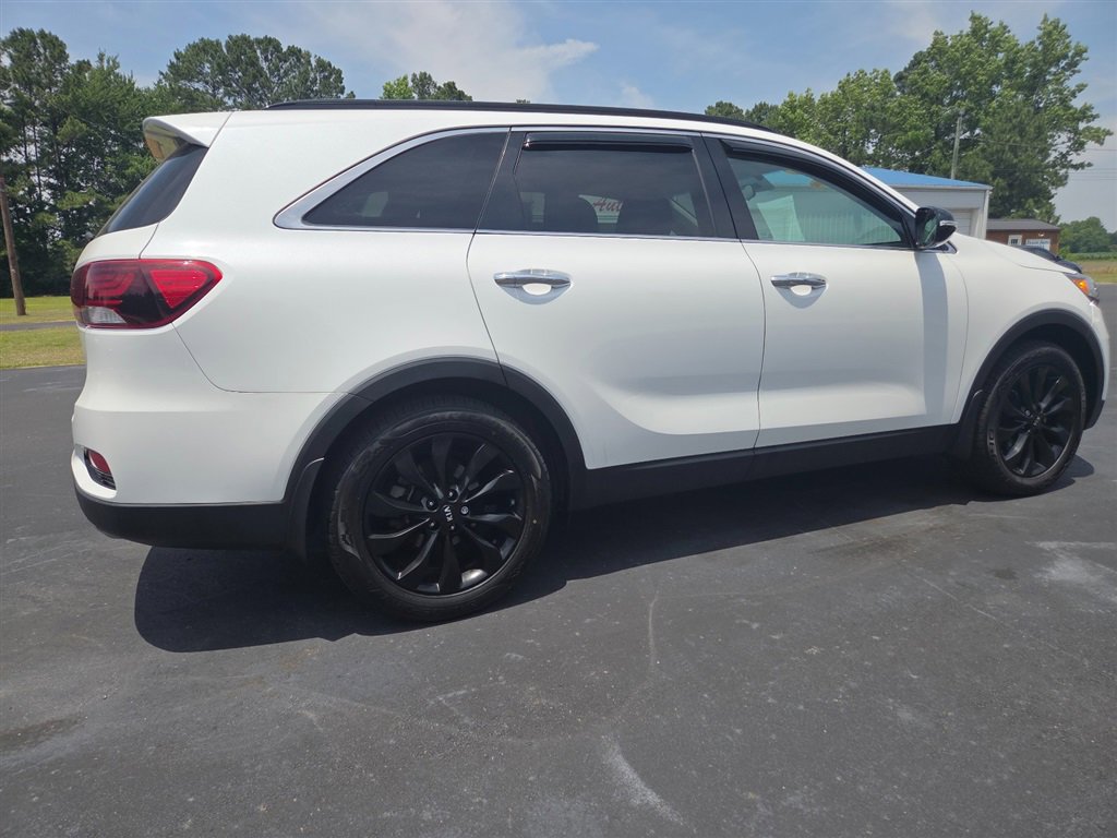 Used 2019 Kia Sorento S FWD image 3