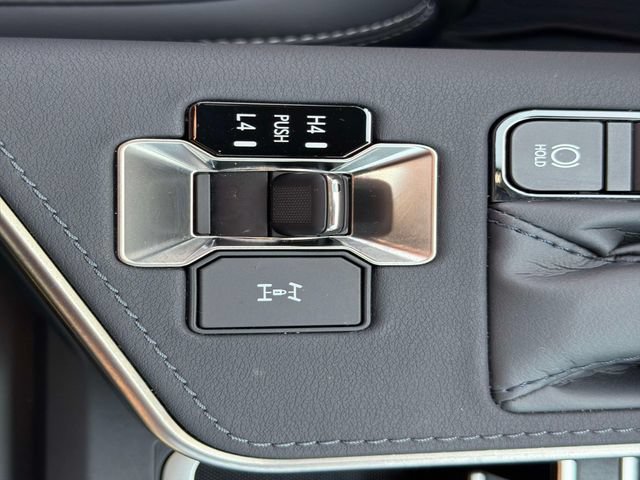Used 2025 Lexus GX 550 AWD/4WD image 33