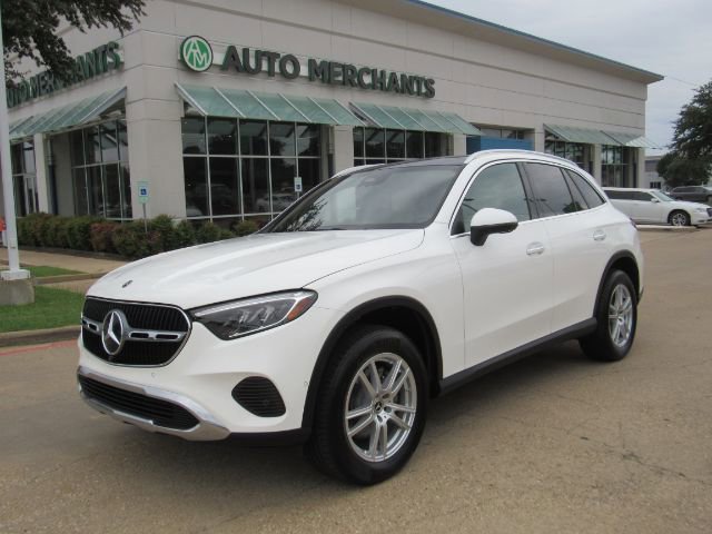 Used 2023 Mercedes-Benz GLC 300 4MATIC w/ Exclusive Trim Package