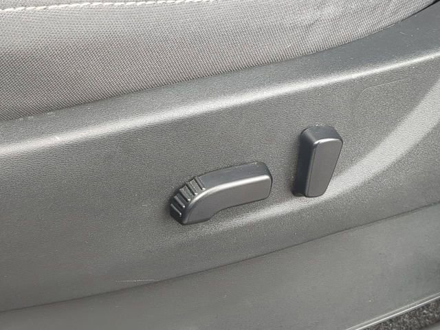 Used 2024 Nissan Frontier SV image 22
