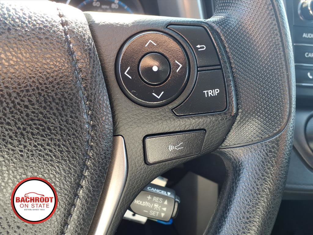 Used 2018 Toyota RAV4 LE AWD/4WD image 20