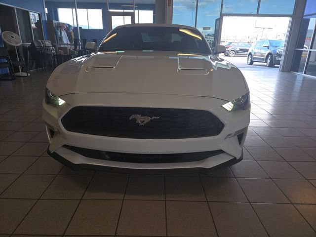 Used 2020 Ford Mustang Premium RWD image 3