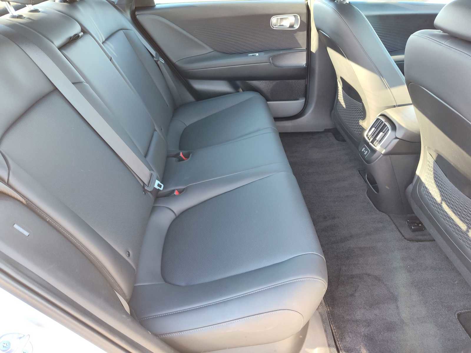 Certified 2024 Hyundai Ioniq 6 Limited image 21