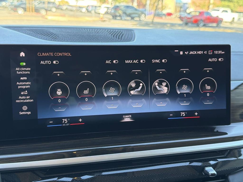 Used 2023 BMW X7 xDrive40i image 12