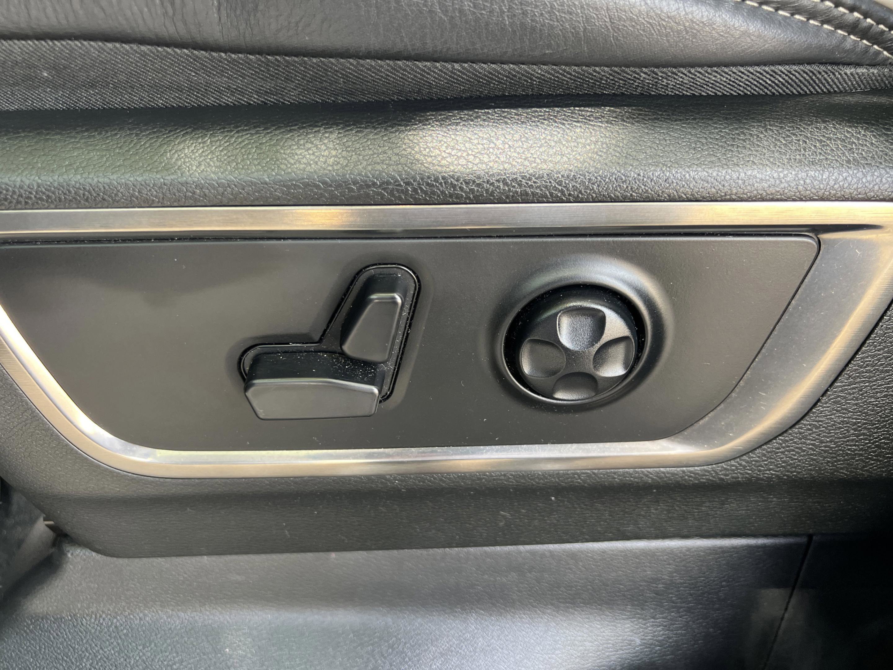 Used 2019 RAM 1500 Limited w/ Advanced Safety Group AWD/4WD image 23