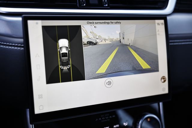 New 2024 Jaguar XF R-Dynamic SE AWD/4WD image 47