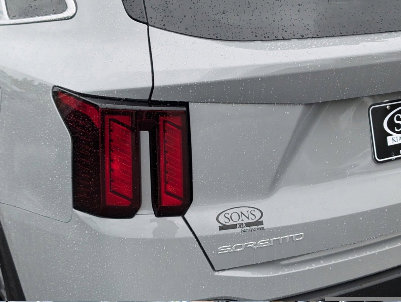 Used 2025 Kia Sorento S w/ Panoramic Sunroof Package image 11