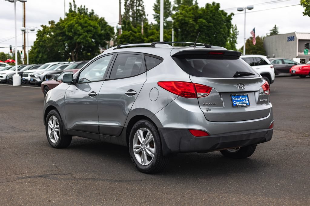 Used 2011 Hyundai Tucson GLS FWD image 11