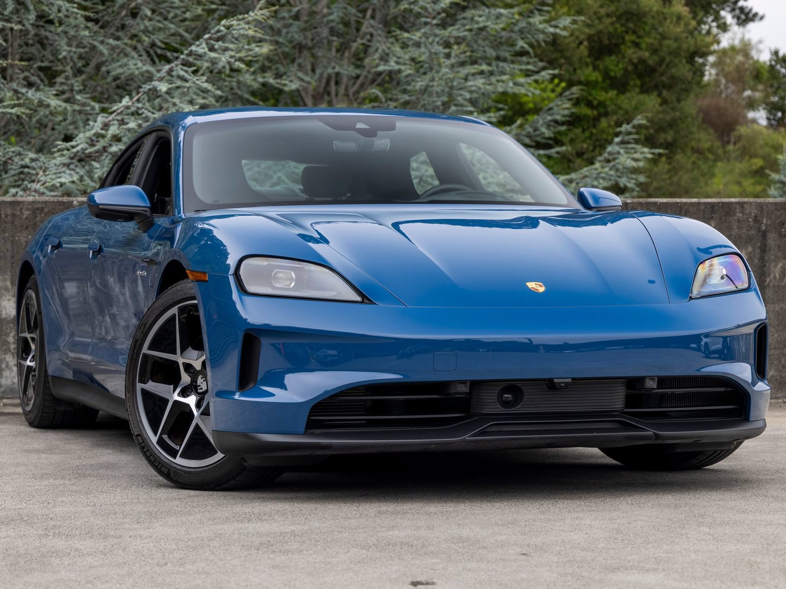 Certified 2025 Porsche Taycan RWD image 6