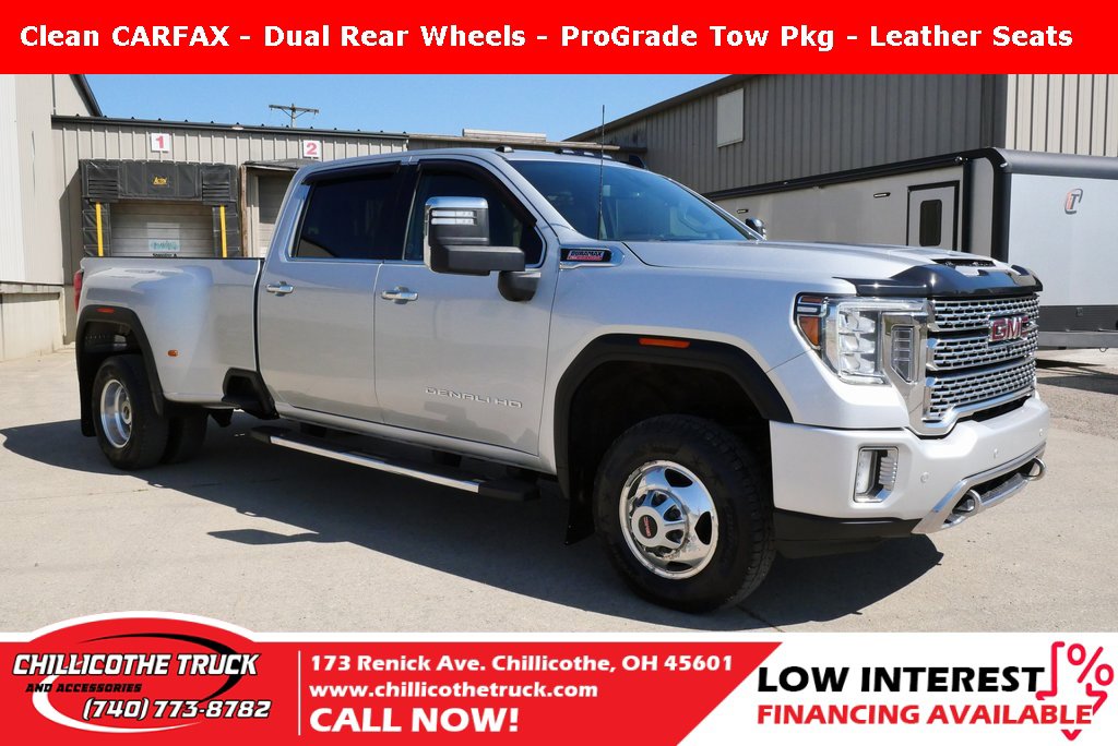 Used 2023 GMC Sierra 3500 Denali image 1