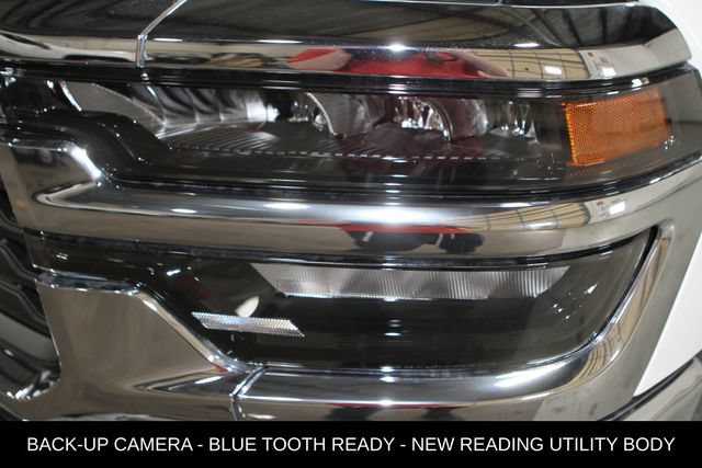 New 2026 RAM 2500 Tradesman w/ Chrome Appearance Group AWD/4WD image 8