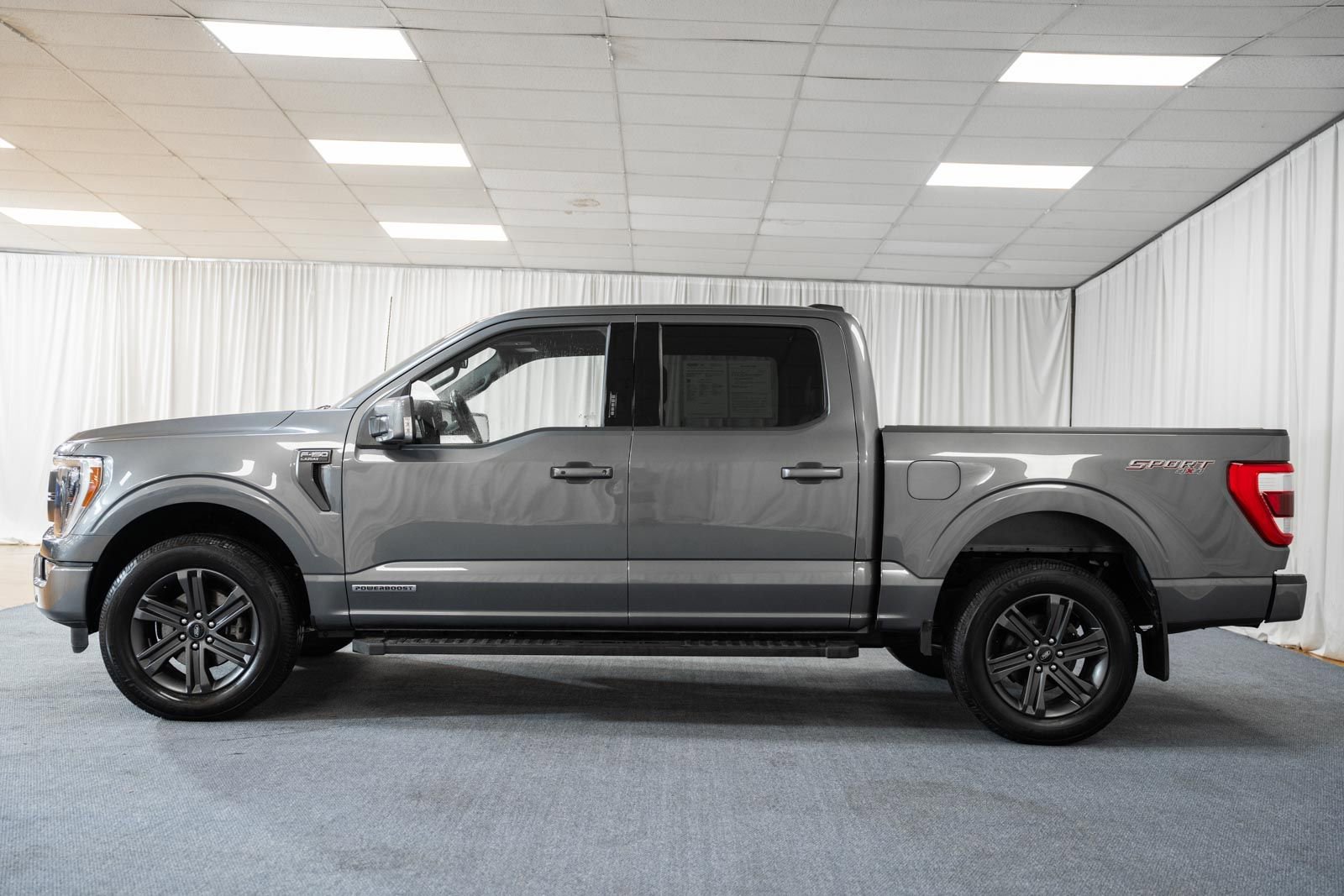 Used 2023 Ford F150 Lariat w/ Equipment Group 502A High AWD/4WD image 5