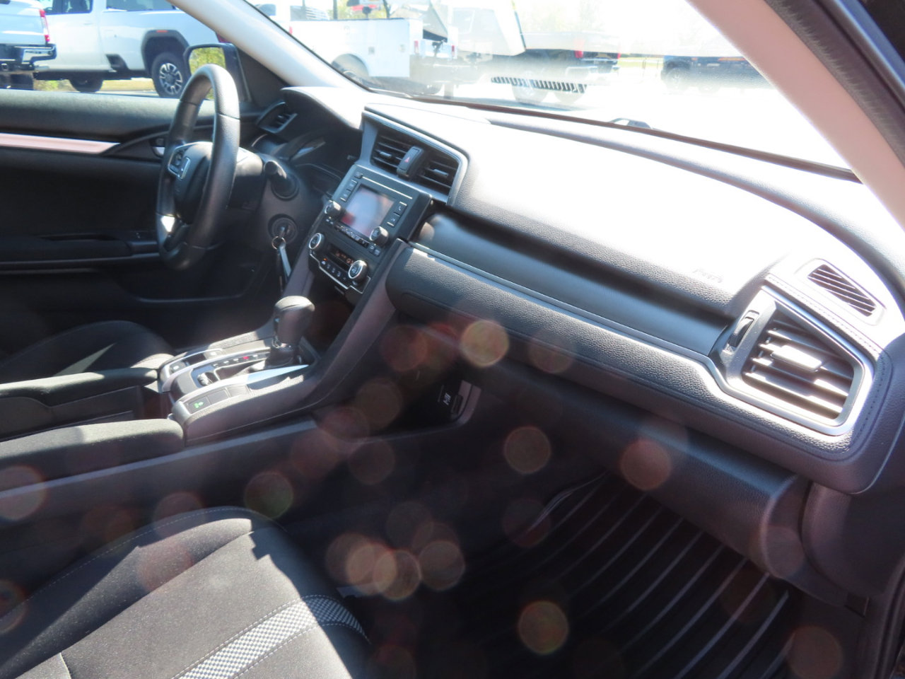 Used 2020 Honda Civic LX image 40