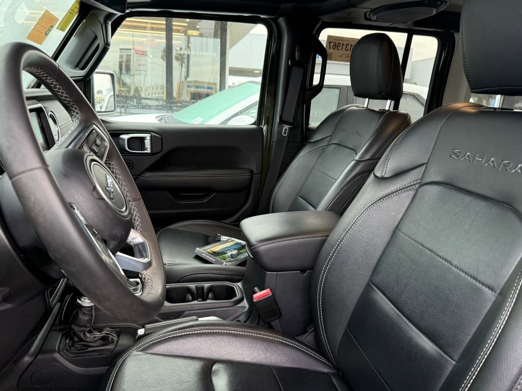 Used 2023 Jeep Wrangler Unlimited Sahara w/ Safety Group image 22