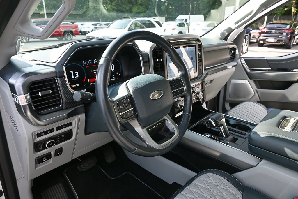 Used 2023 Ford F150 Limited image 6