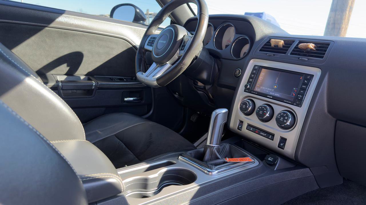 Used 2014 Dodge Challenger SRT8 w/ Harman/Kardon Audio Group image 57