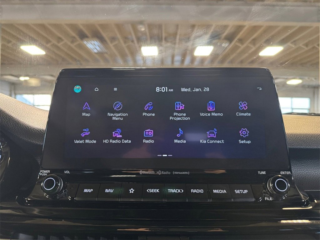 Certified 2023 Kia Seltos EX image 17