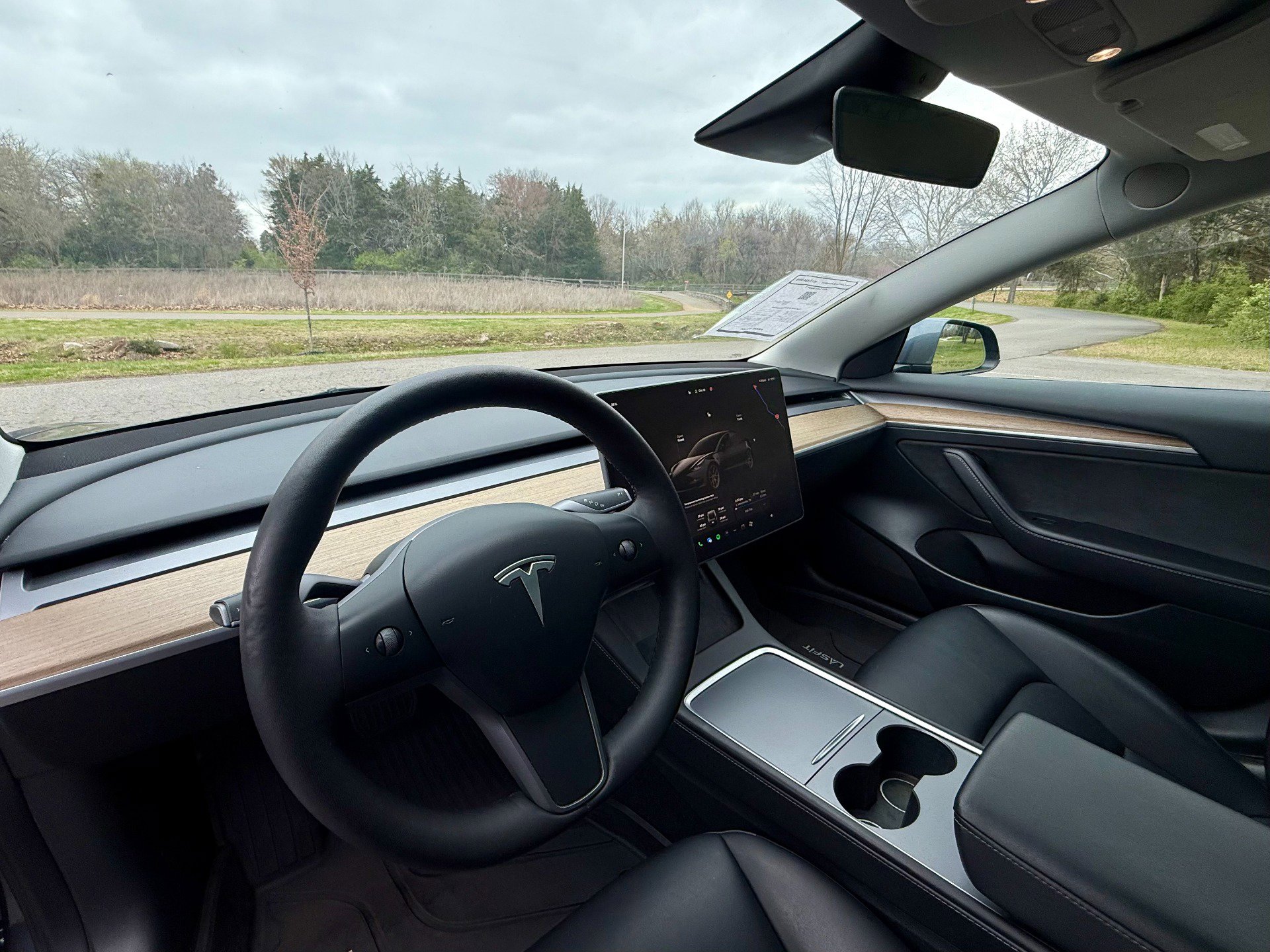 Used 2023 Tesla Model 3 Standard Range image 11