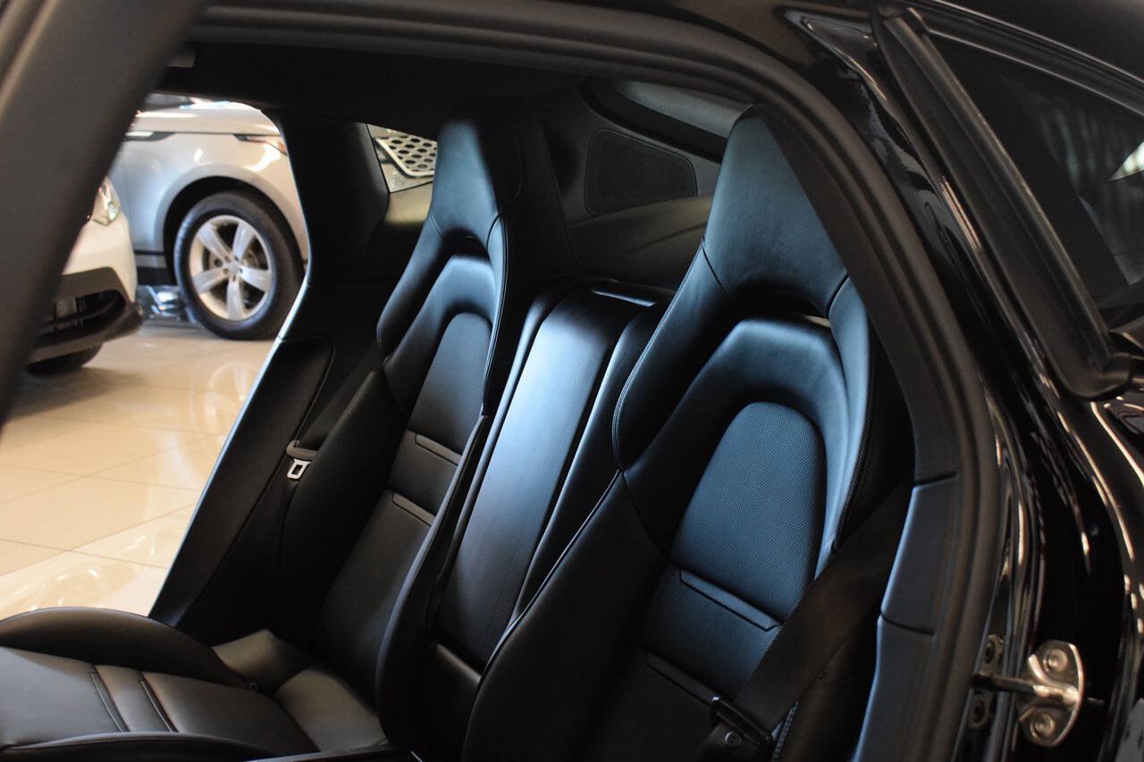 Used 2018 Porsche Panamera 4 AWD/4WD image 71