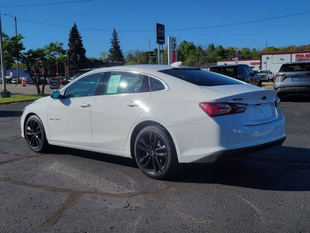 Used 2024 Chevrolet Malibu LT w/ Sport Edition FWD image 3