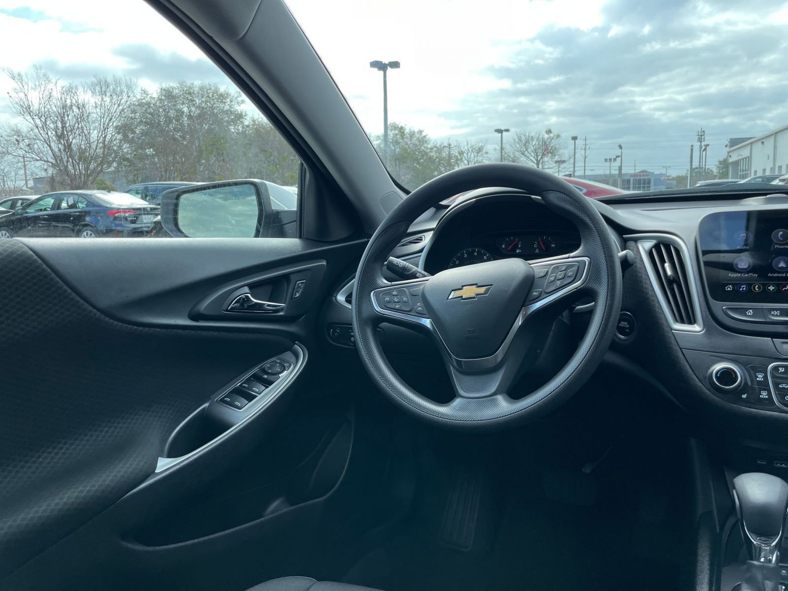 Used 2024 Chevrolet Malibu LT FWD image 35