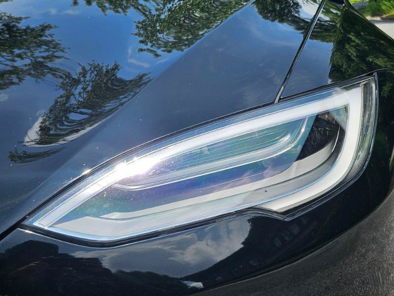Used 2022 Tesla Model S AWD/4WD image 27